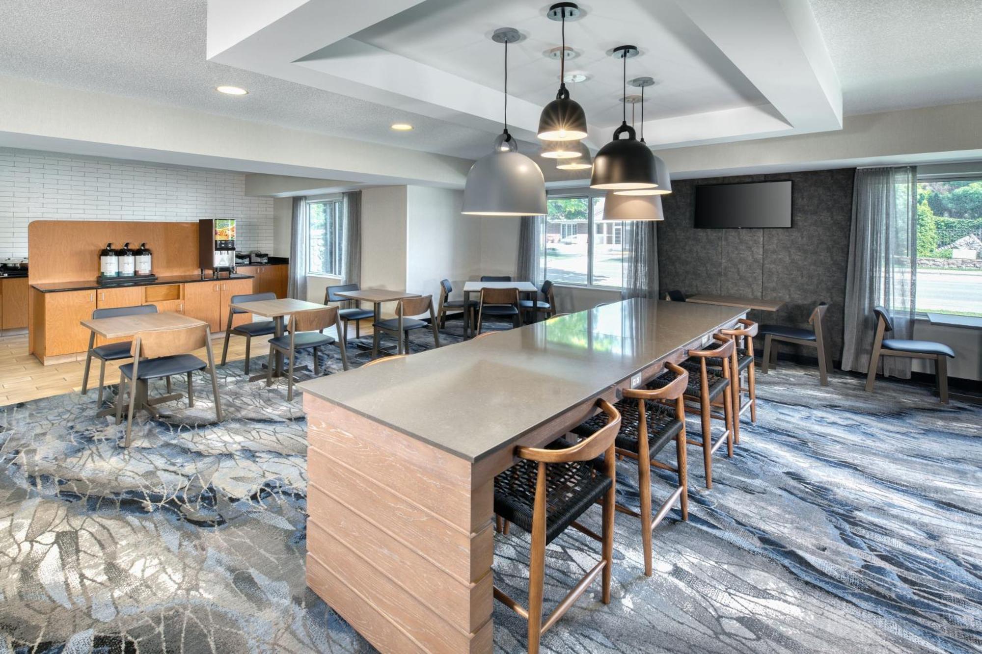 Fairfield Inn & Suites By Marriott פרנקנמות' מראה חיצוני תמונה